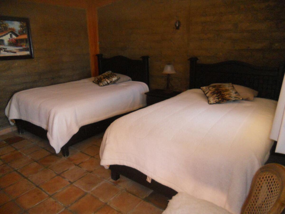 Rancho Escondido Casa Goyri Hotel Tlaxco Buitenkant foto